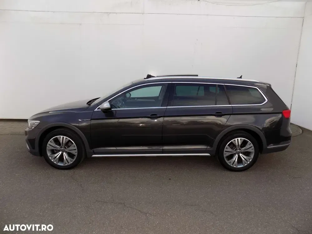 Volkswagen Passat Alltrack B8 2.0 TDI SCR DSG 4Motion — imagine 2