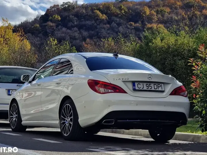 Mercedes-Benz CLA 200 C117 7G-DCT