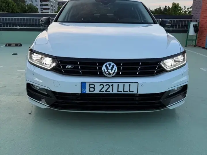 Volkswagen Passat B8 2.0 TDI DSG 4Motion Highline