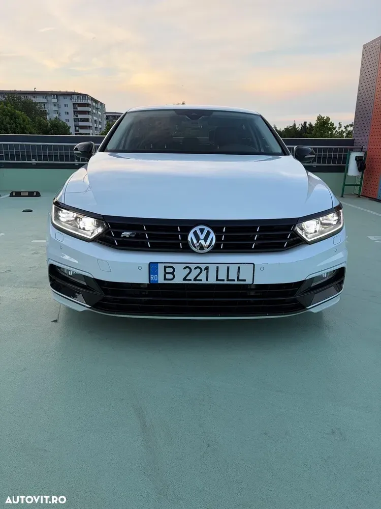 Volkswagen Passat B8 2.0 TDI DSG 4Motion Highline — imagine 2