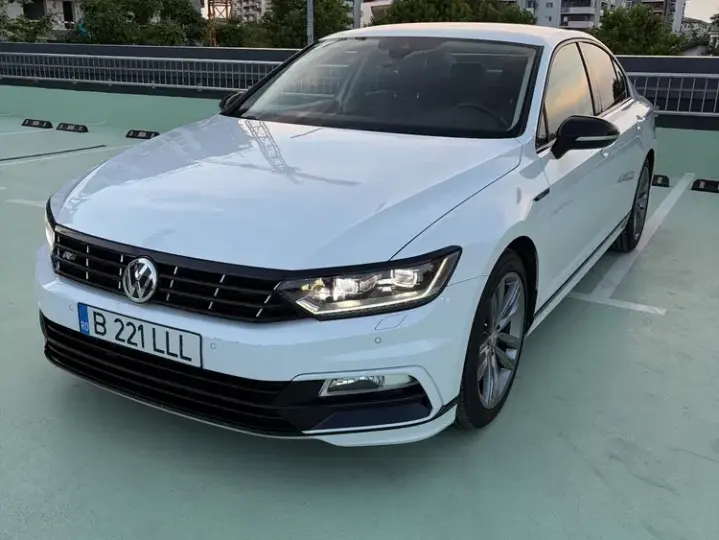 Volkswagen Passat B8 2.0 TDI DSG 4Motion Highline