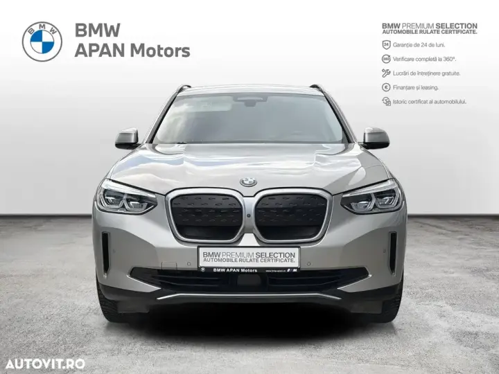 BMW iX3 Standard