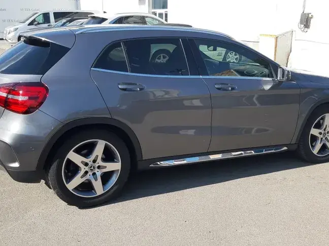 Mercedes-Benz GLA H247