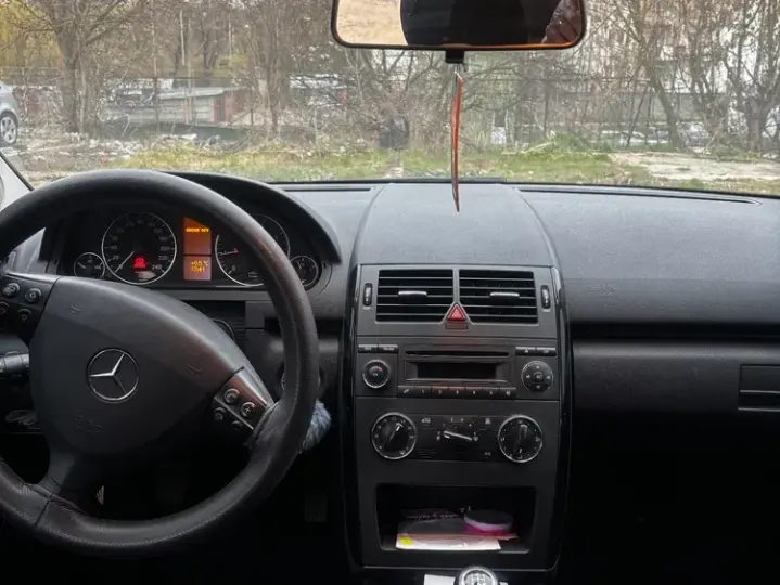 Mercedes-Benz A 150 W169 Standard