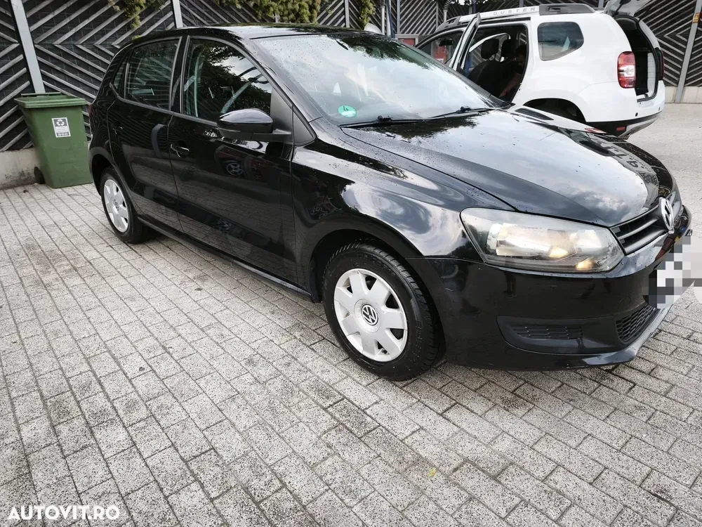 Volkswagen Polo V 1.2 Trendline — imagine 2