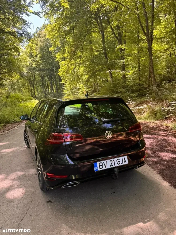 Volkswagen Golf VII 2.0 TDI SCR DSG R-Line — imagine 6