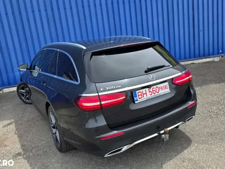 Mercedes-Benz E W213 300 Aut.