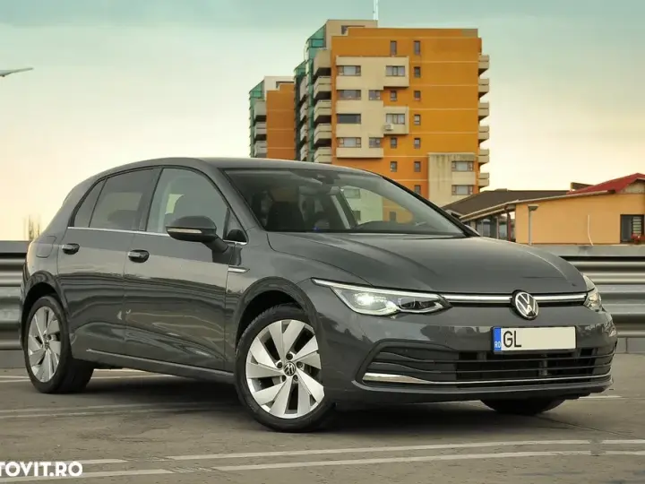 Volkswagen Golf VIII 1.5 eTSI ACT DSG MHEV Style