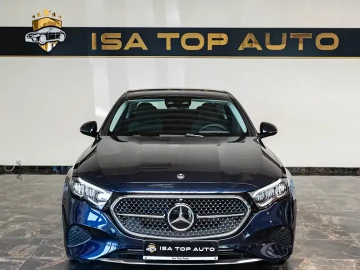 Mercedes-Benz E W214 220 d 9G-TRONIC