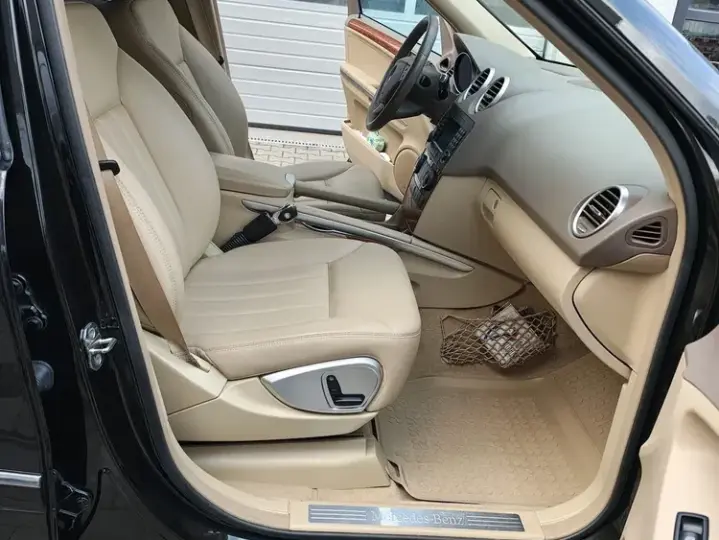 Mercedes-Benz ML