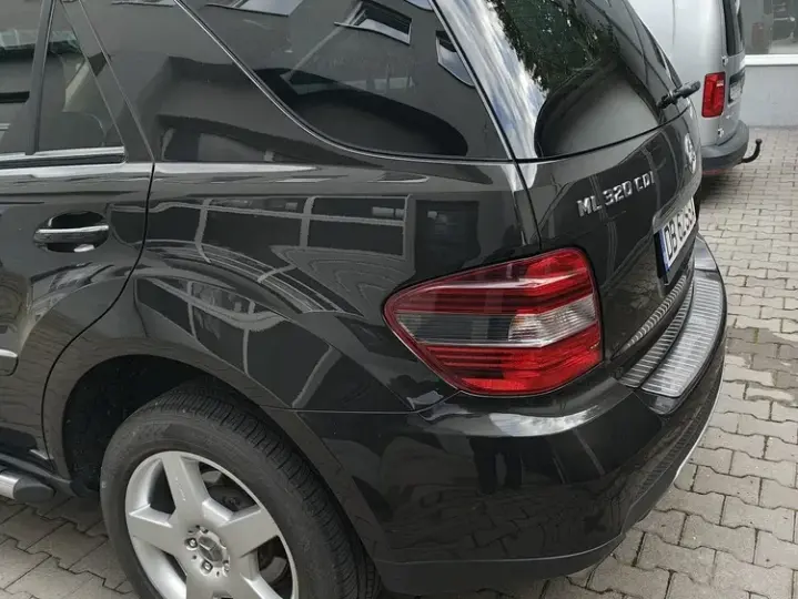 Mercedes-Benz ML
