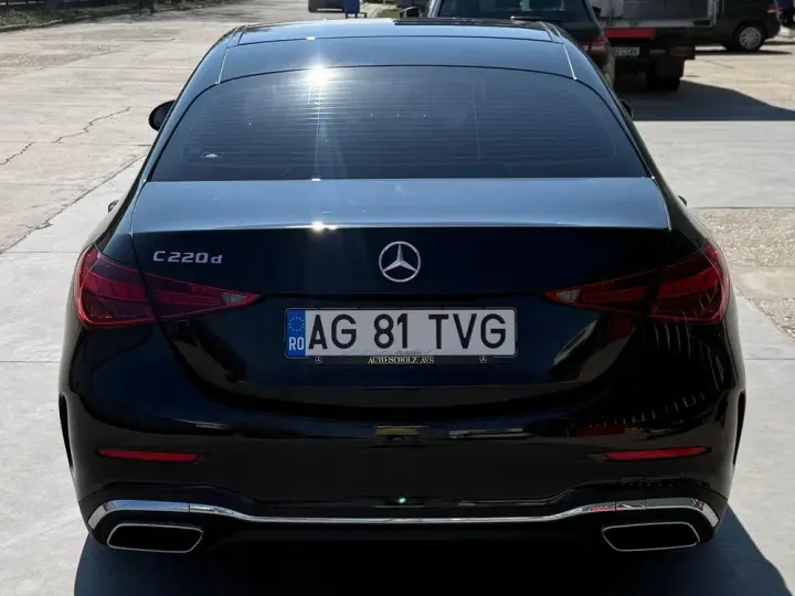 Mercedes-Benz C W206 220 d MHEV