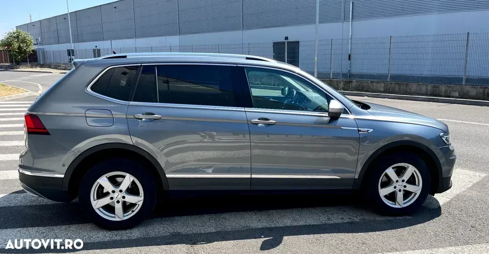 Volkswagen Tiguan II 2.0 TDI SCR 4MOTION BlueMotion Technology DSG Lounge Sport & Style — imagine 3