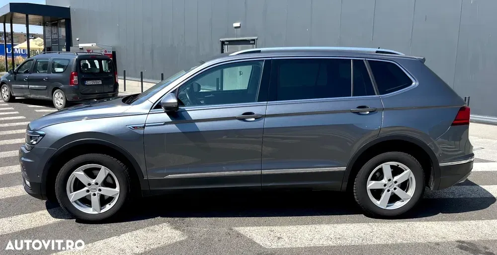 Volkswagen Tiguan II 2.0 TDI SCR 4MOTION BlueMotion Technology DSG Lounge Sport & Style — imagine 4