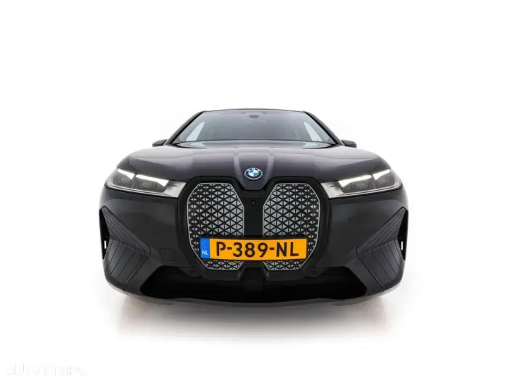 BMW iX xDrive40