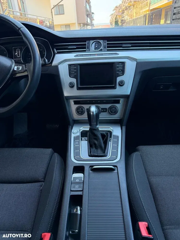 Volkswagen Passat B8 2.0 TDI DSG Trendline — imagine 6