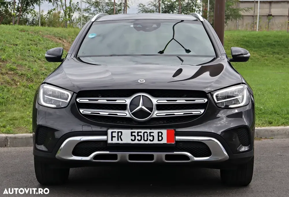 Mercedes-Benz GLC X253 300 e 4MATIC — imagine 3