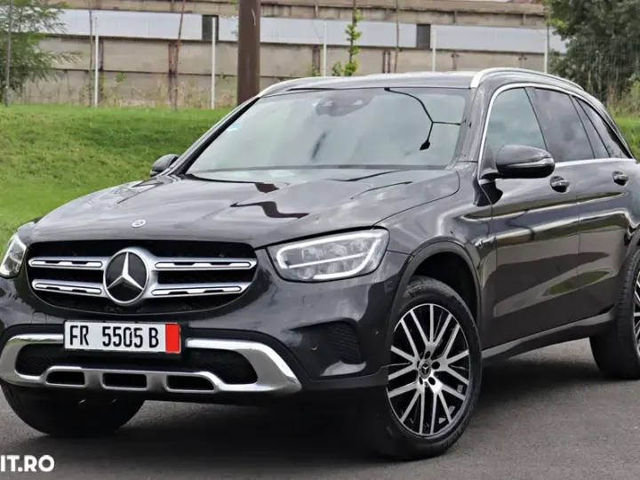 Mercedes-Benz GLC X253 300 e 4MATIC
