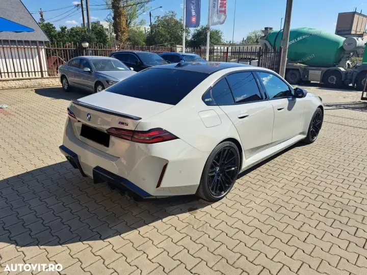 BMW M5
