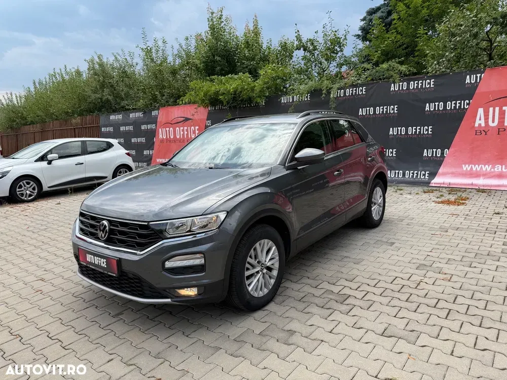 Volkswagen T-Roc 1.0 TSI Design — imagine 4