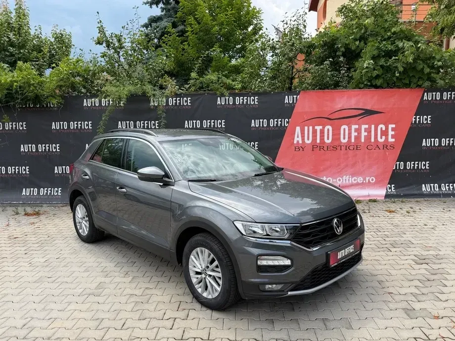Volkswagen T-Roc 1.0 TSI Design — imagine 3