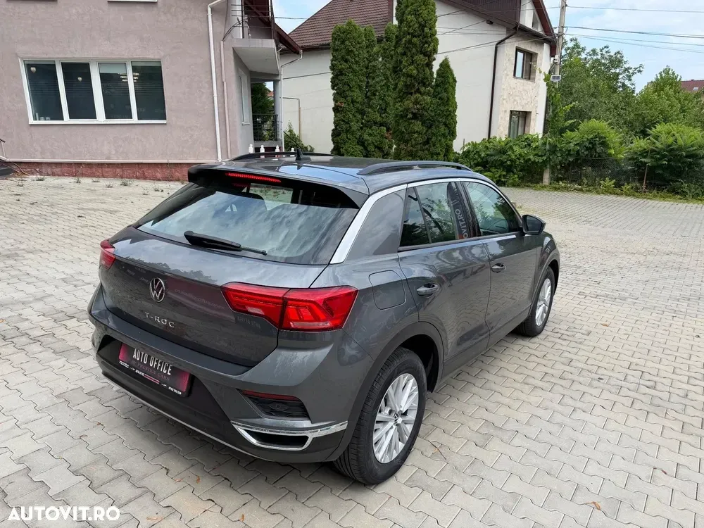 Volkswagen T-Roc 1.0 TSI Design — imagine 5