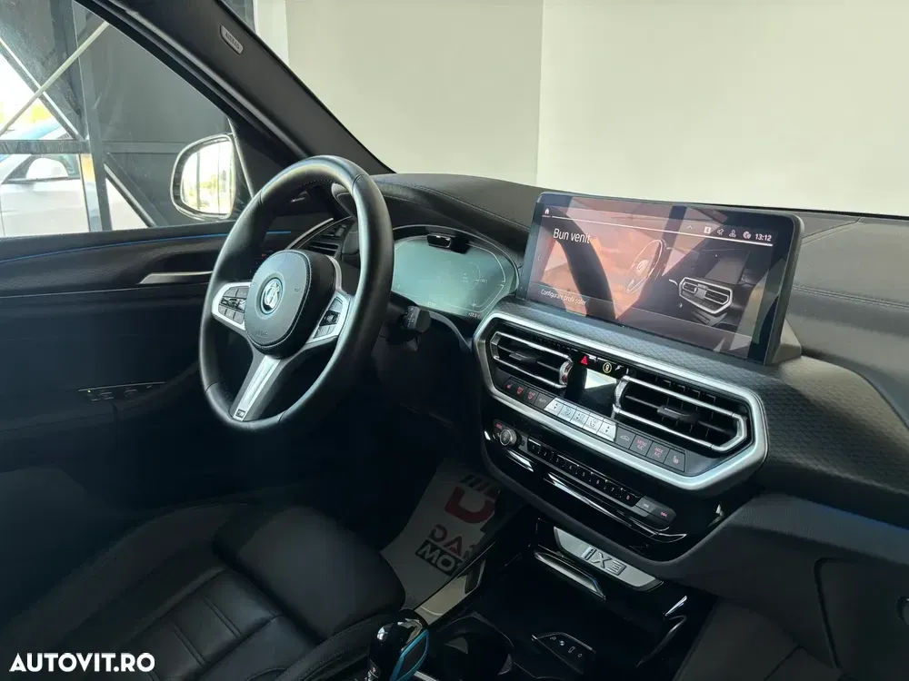 BMW iX3 Standard — imagine 6