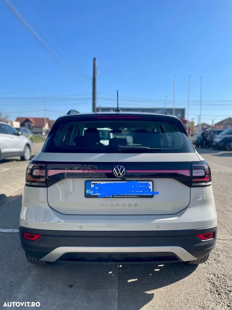 Volkswagen T-Cross 1.0 TSI DSG Life — imagine 4