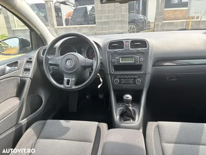 Volkswagen Golf VI