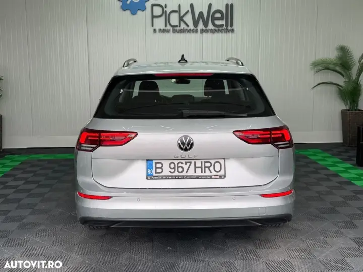 Volkswagen Golf VIII 2.0 TDI DSG Life
