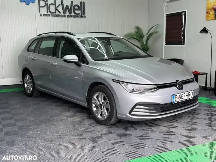 Volkswagen Golf VIII 2.0 TDI DSG Life