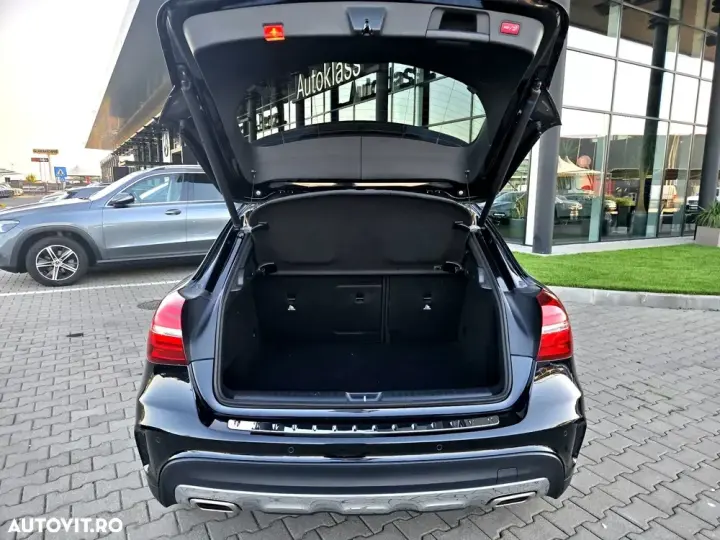 Mercedes-Benz GLA X156 250 4MATIC 7G-DCT AMG Line