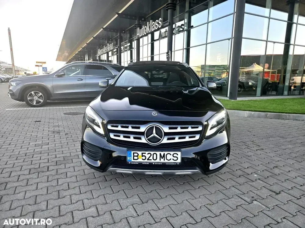 Mercedes-Benz GLA X156 250 4MATIC 7G-DCT AMG Line — imagine 3
