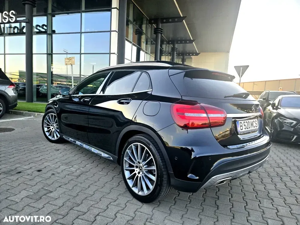 Mercedes-Benz GLA X156 250 4MATIC 7G-DCT AMG Line — imagine 4