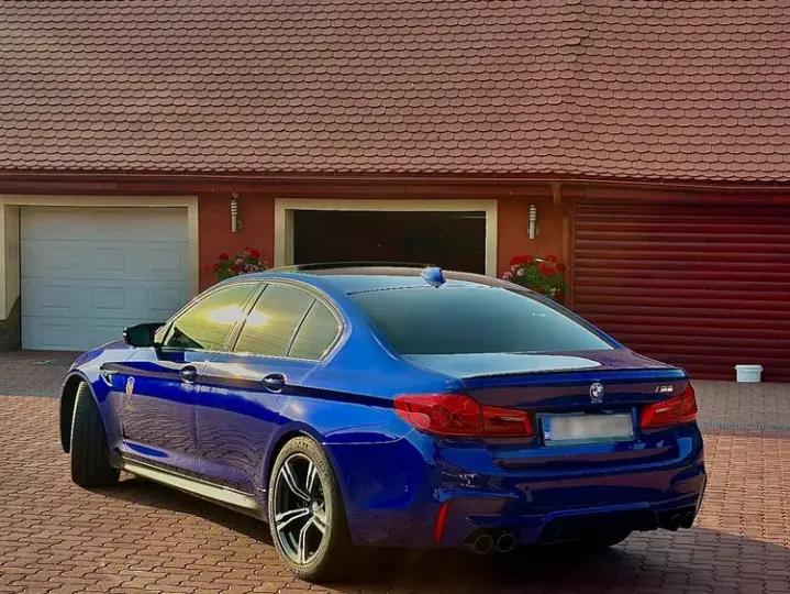 BMW M5 F90