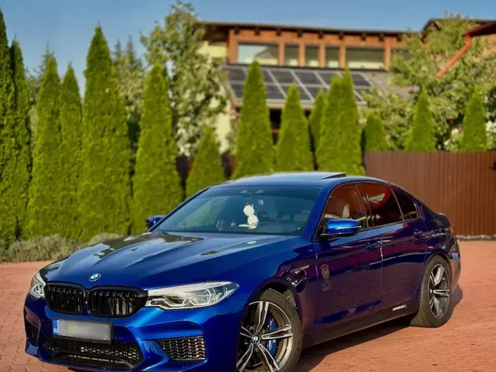 BMW M5 F90
