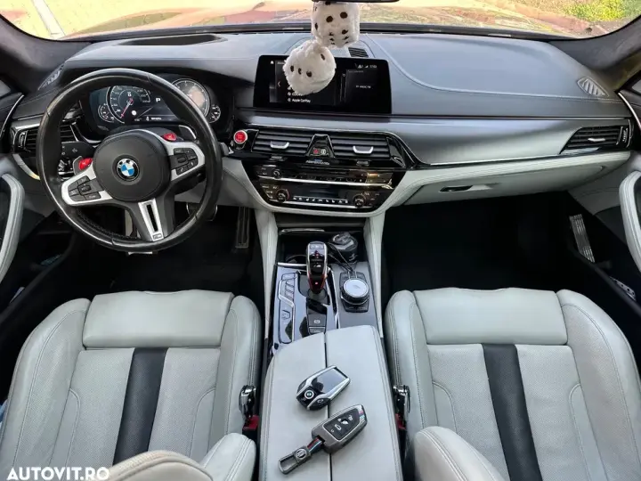BMW M5 F90