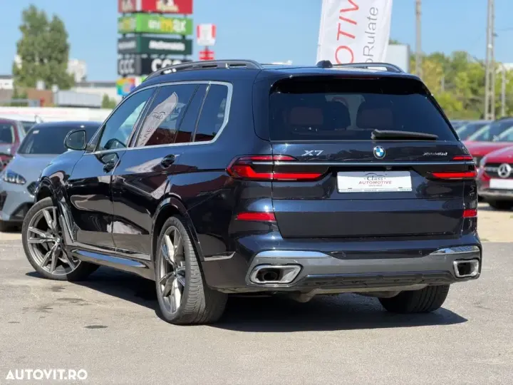 BMW X7 xDrive40d AT MHEV