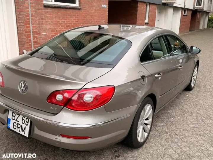 Volkswagen Passat CC