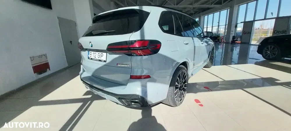 BMW X5 M M60i xDrive AT MHEV — imagine 5