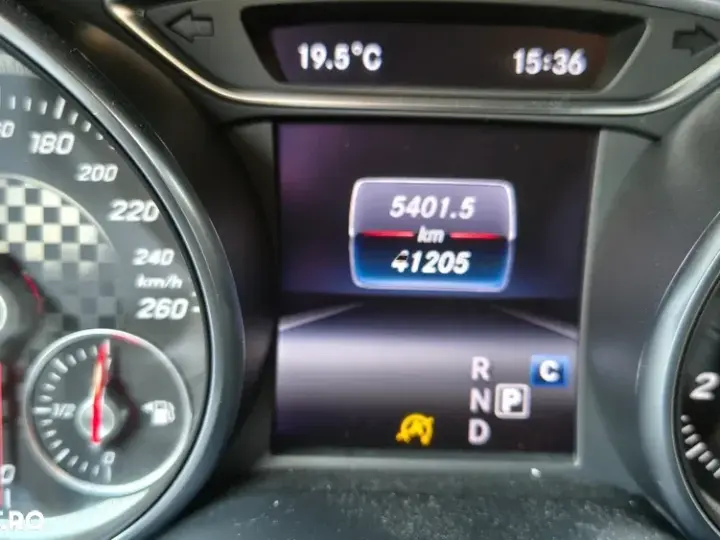 Mercedes-Benz A 180 7G-DCT