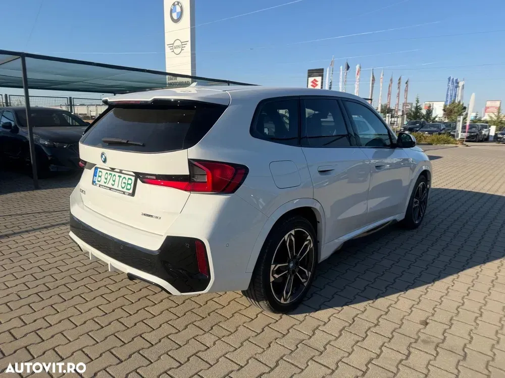 BMW iX1 xDrive30 — imagine 5