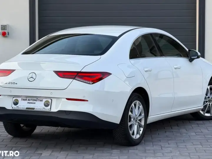 Mercedes-Benz CLA 250 e 8G-DCT Progressive Line Advanced