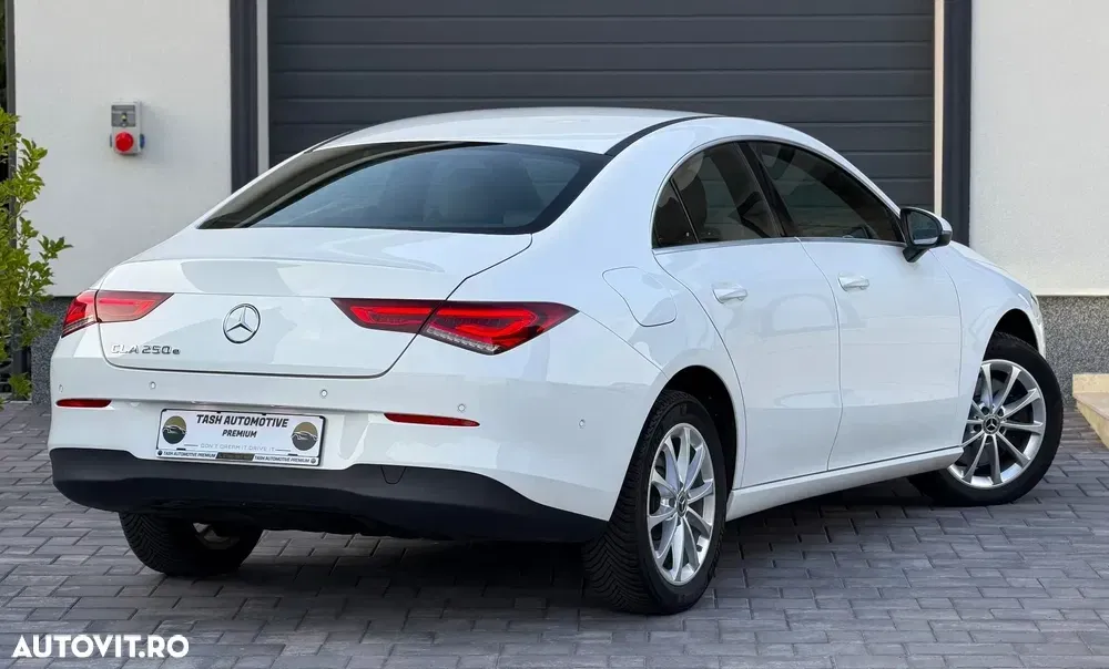Mercedes-Benz CLA 250 e 8G-DCT Progressive Line Advanced — imagine 6