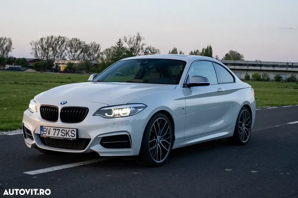 BMW M2 M240i xDrive AT — imagine 2