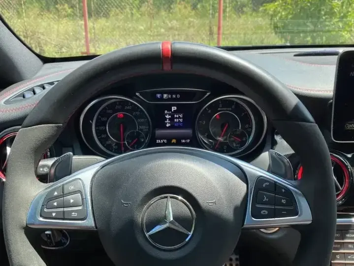 Mercedes-Benz CLA C117