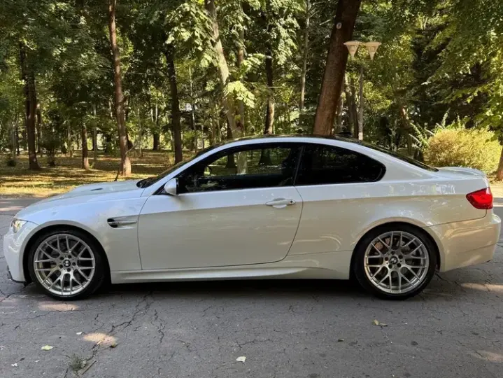 BMW M3 E90/E92/E93