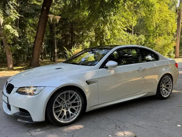 BMW M3 E90/E92/E93