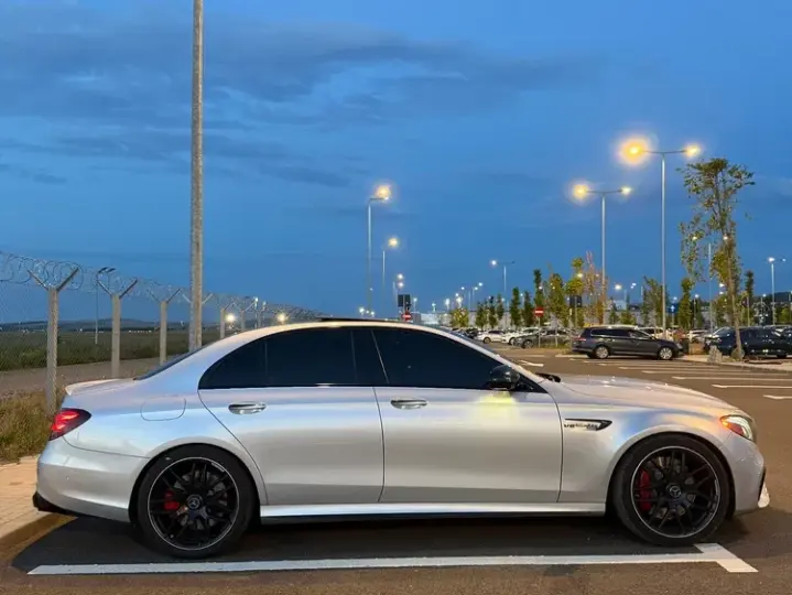 Mercedes-Benz E W213 AMG 63 S 4MATIC+ AMG Speedshift MCT-9G