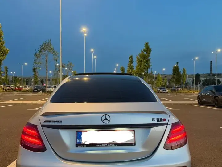 Mercedes-Benz E W213 AMG 63 S 4MATIC+ AMG Speedshift MCT-9G